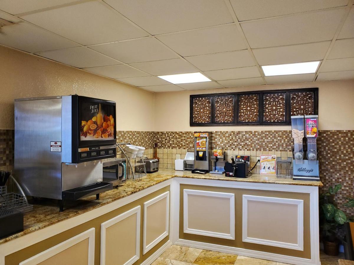 Super 8 By Wyndham Little Rock/North/Airport North Little Rock Exterior foto